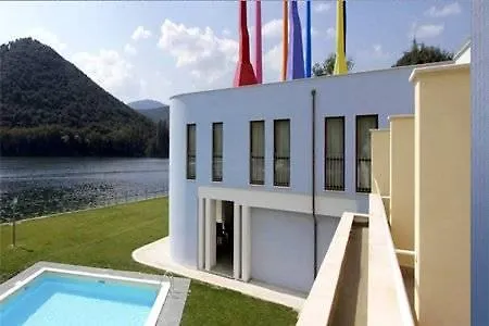 Hotel Miralago