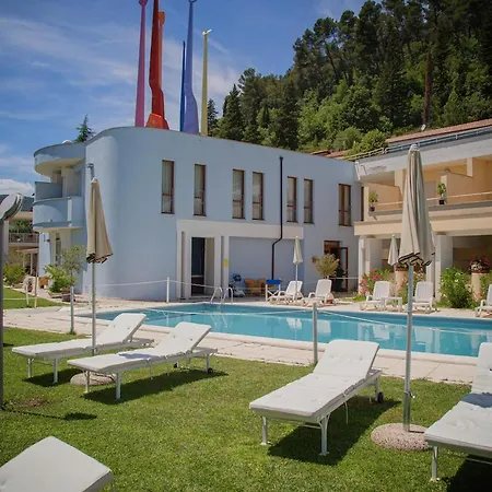 Miralago Hotel 3*