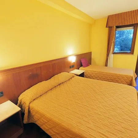 Hotel Miralago