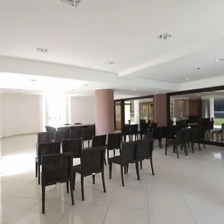 Miralago Hotel